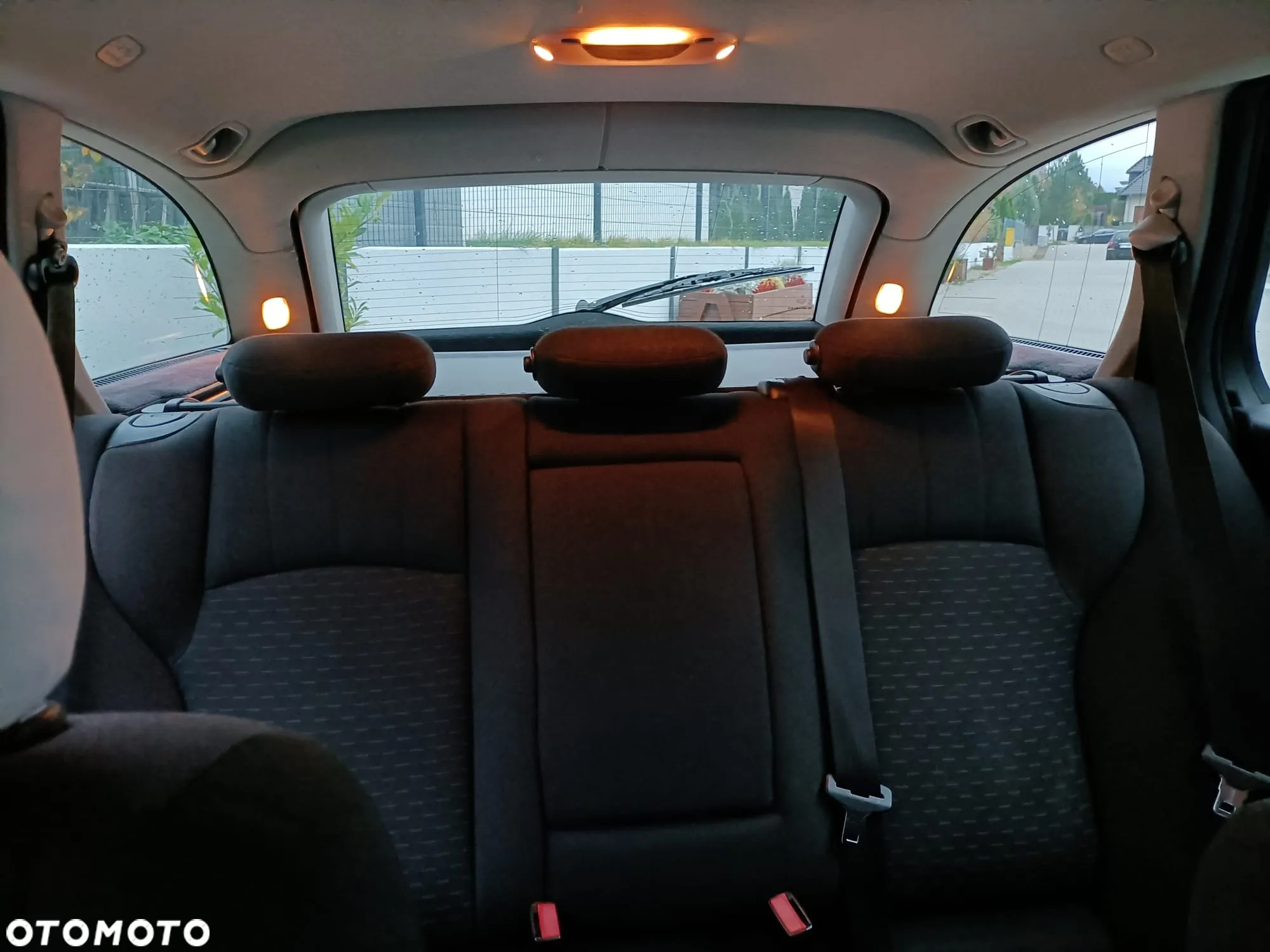 Mercedes-Benz Klasa C 180 T Kompressor Automatik Elegance - 22