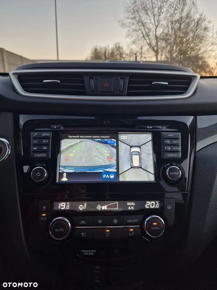 Nissan X-Trail 2.0 dCi Tekna 2WD Xtronic - 18