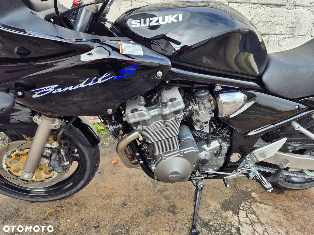 Suzuki Bandit - 18