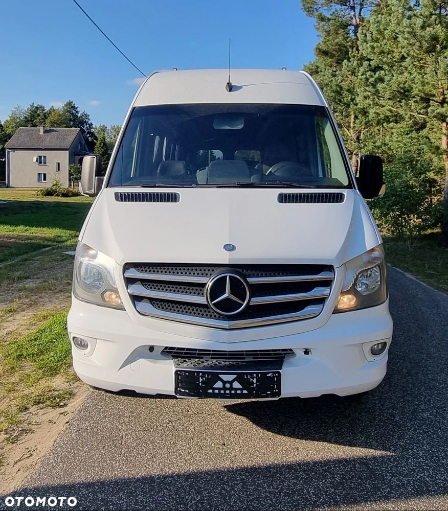 Mercedes-Benz Sprinter - 4