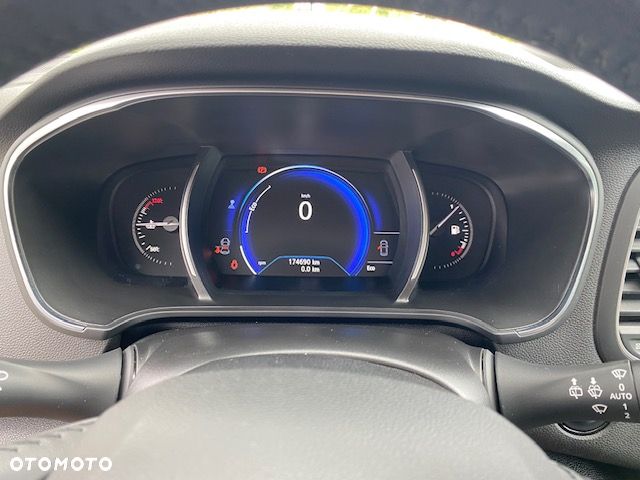 Renault Megane ENERGY TCe 130 INTENS - 10
