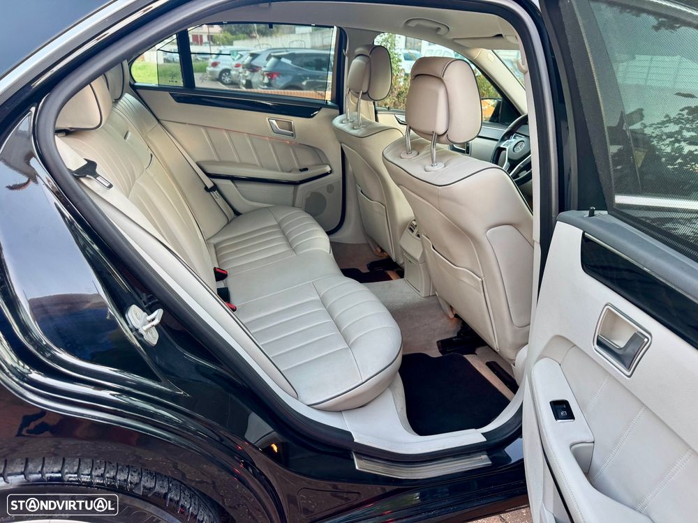 Mercedes-Benz E 300 Bluetec Hybrid Avantgarde - 16