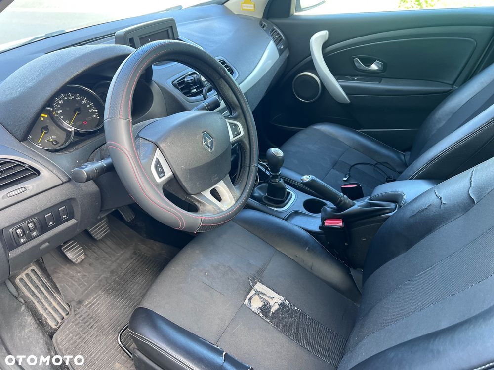 Renault Fluence 1.5 dCi Privilege - 9