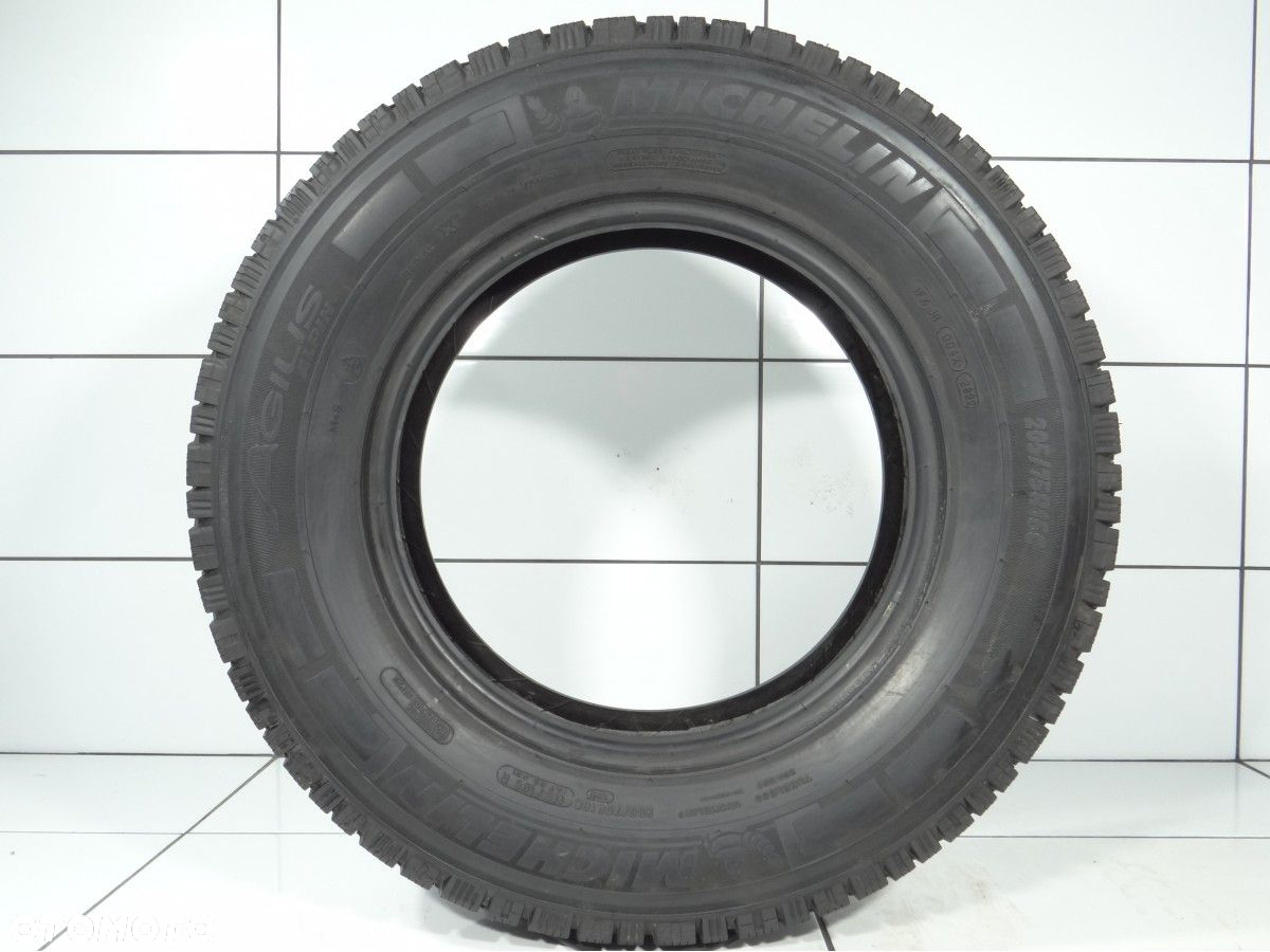 Opony zimowe 205/75R16C 110/108R Michelin - 3