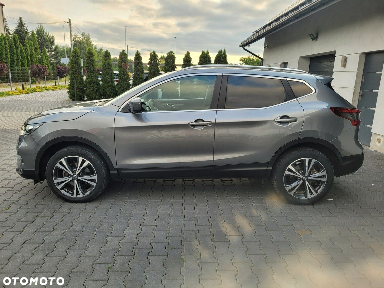 Nissan Qashqai - 5