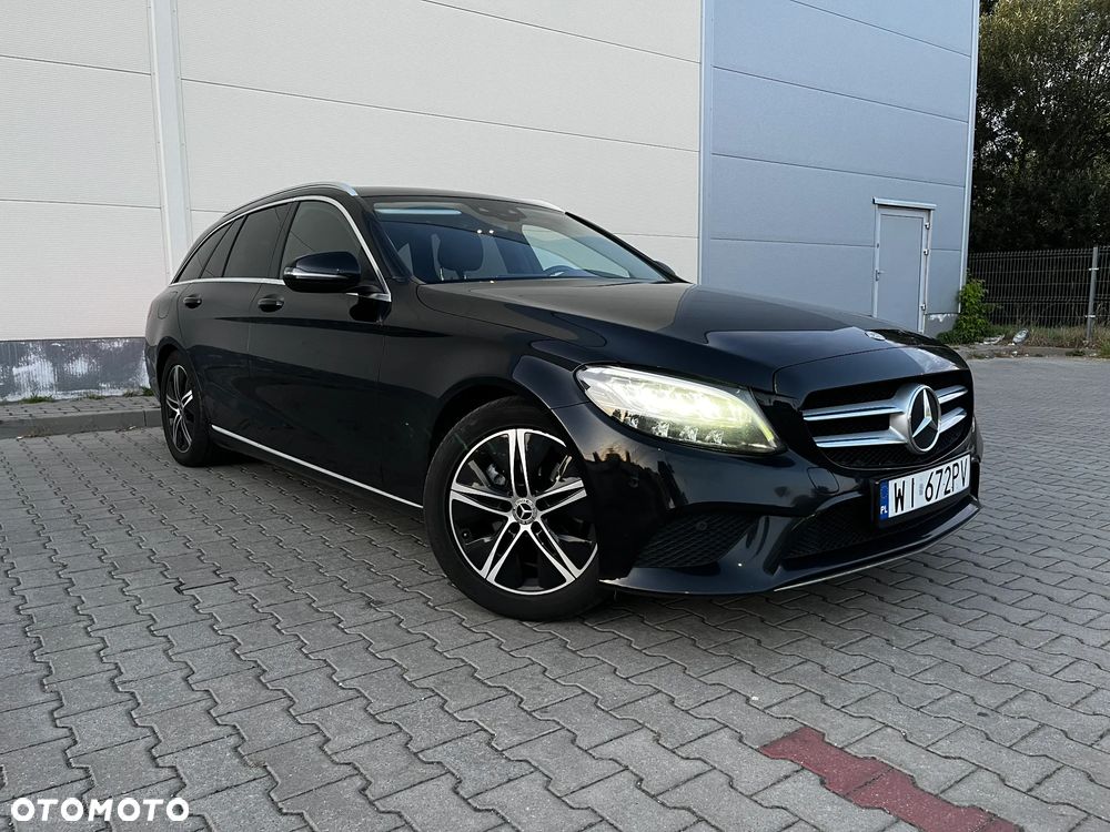 Mercedes-Benz Klasa C 220 d T 9G-TRONIC Avantgarde