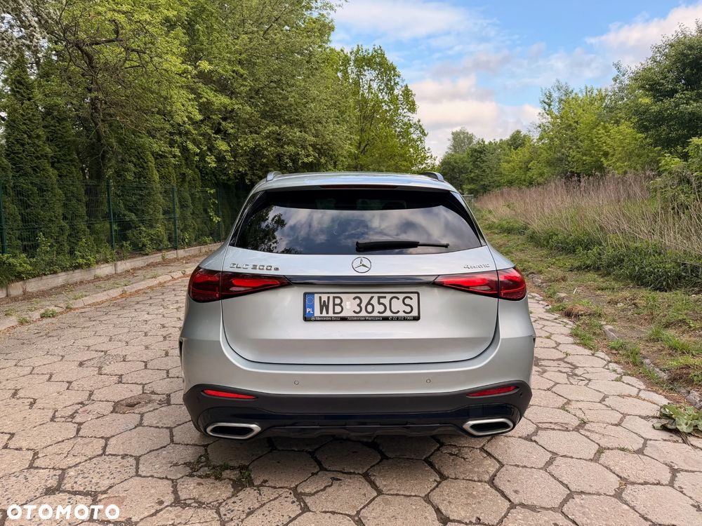 Mercedes-Benz GLC 200 mHEV 4-Matic AMG Line - 3