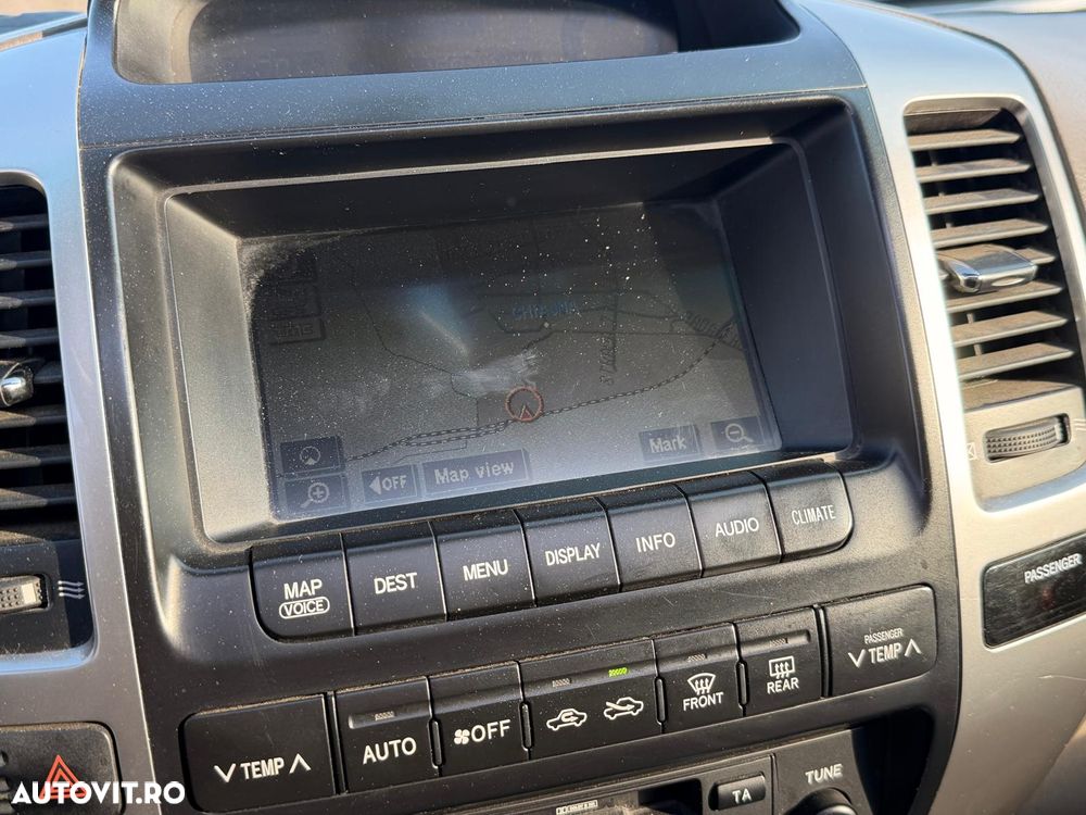 Toyota Land Cruiser - 21