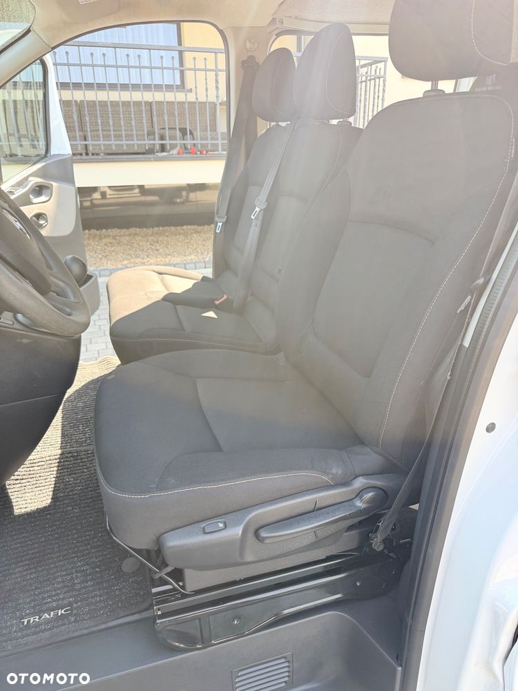 Renault Trafic - 14