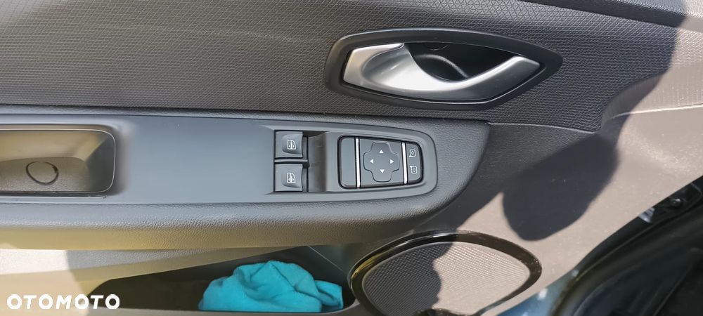 Renault Clio 0.9 Energy TCe Life - 10