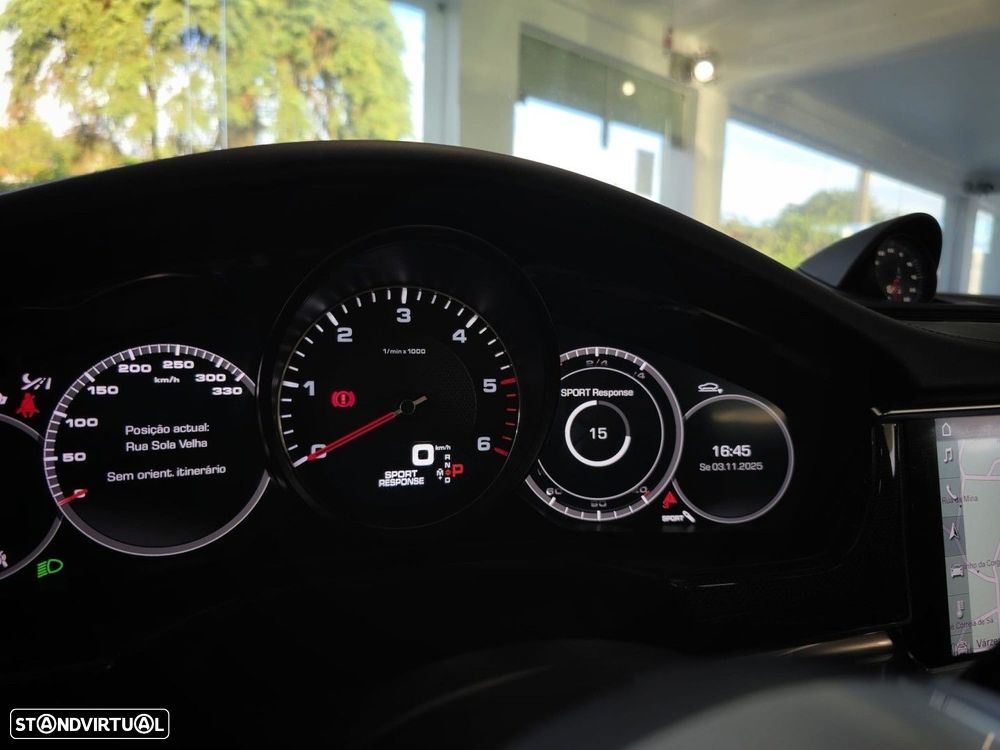 Porsche Panamera 4S Diesel - 33