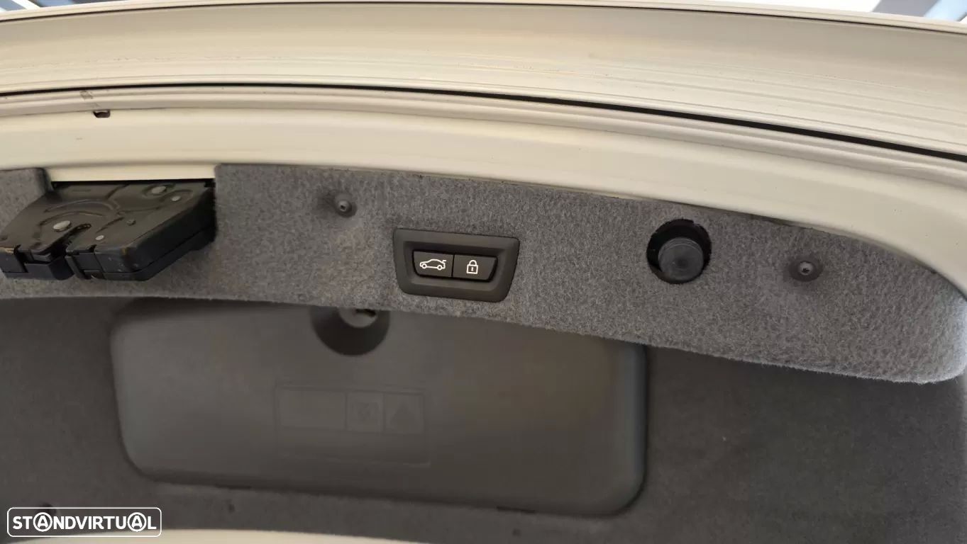 BMW 730 Ld Edition Exclusive - 22