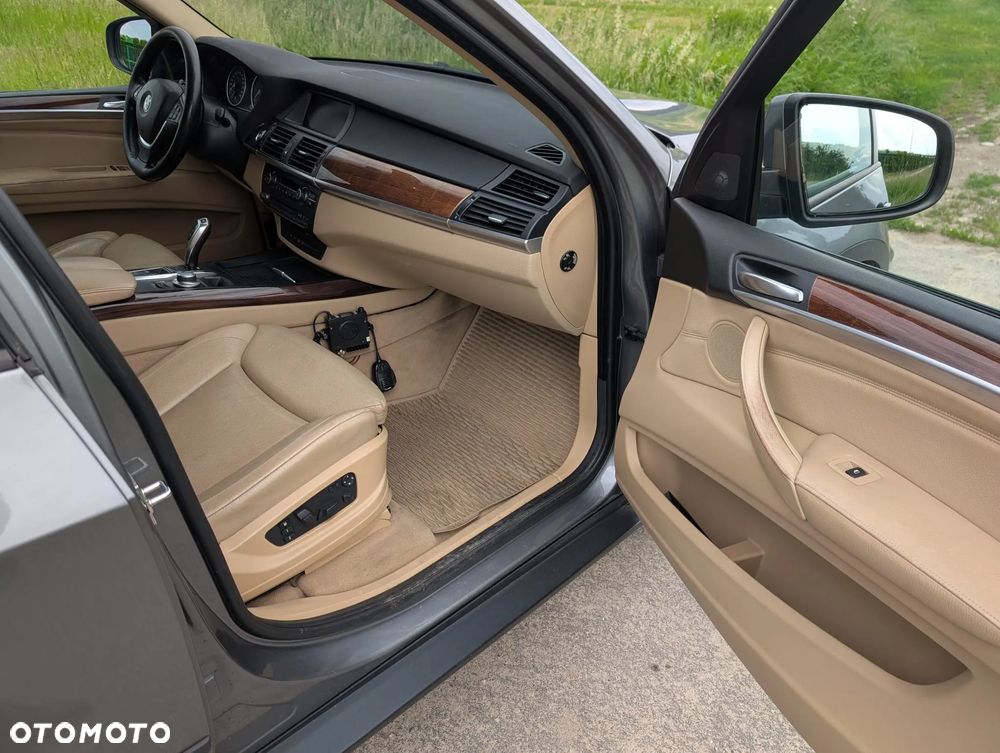BMW X5 3.0sd xDrive - 19
