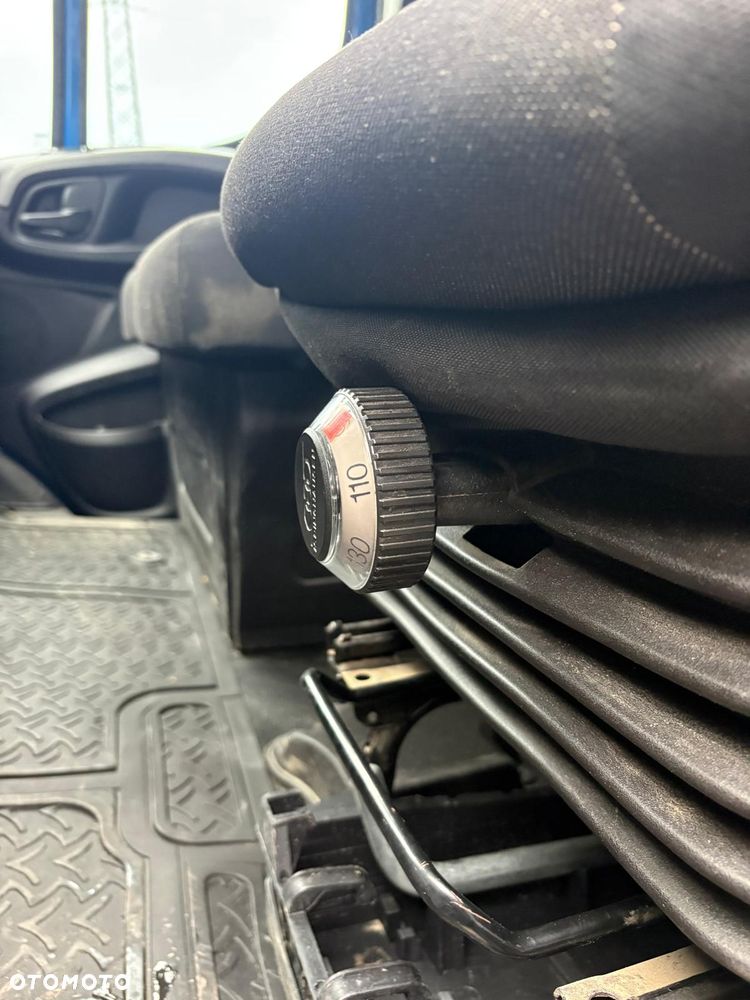 Iveco Daily 35S180, 3.0 180KM, L3H3, HiMatic, LED, Niski przebieg - 28