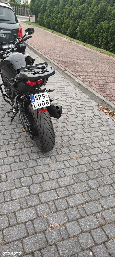 Yamaha FZ8 - 4