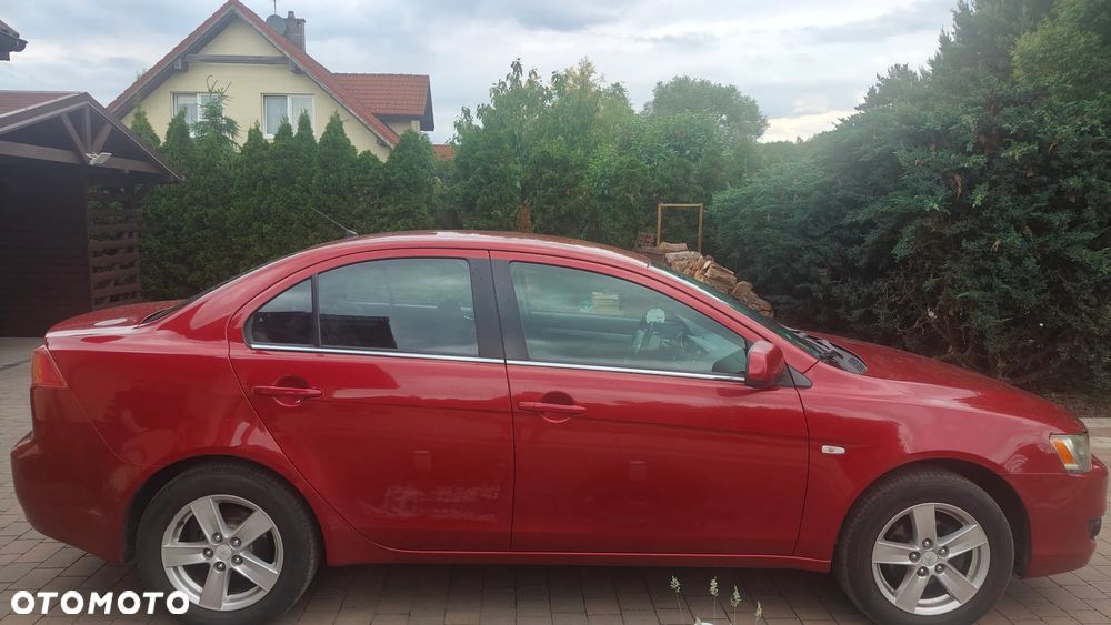 Mitsubishi Lancer 1.8 Inform LPG - 2
