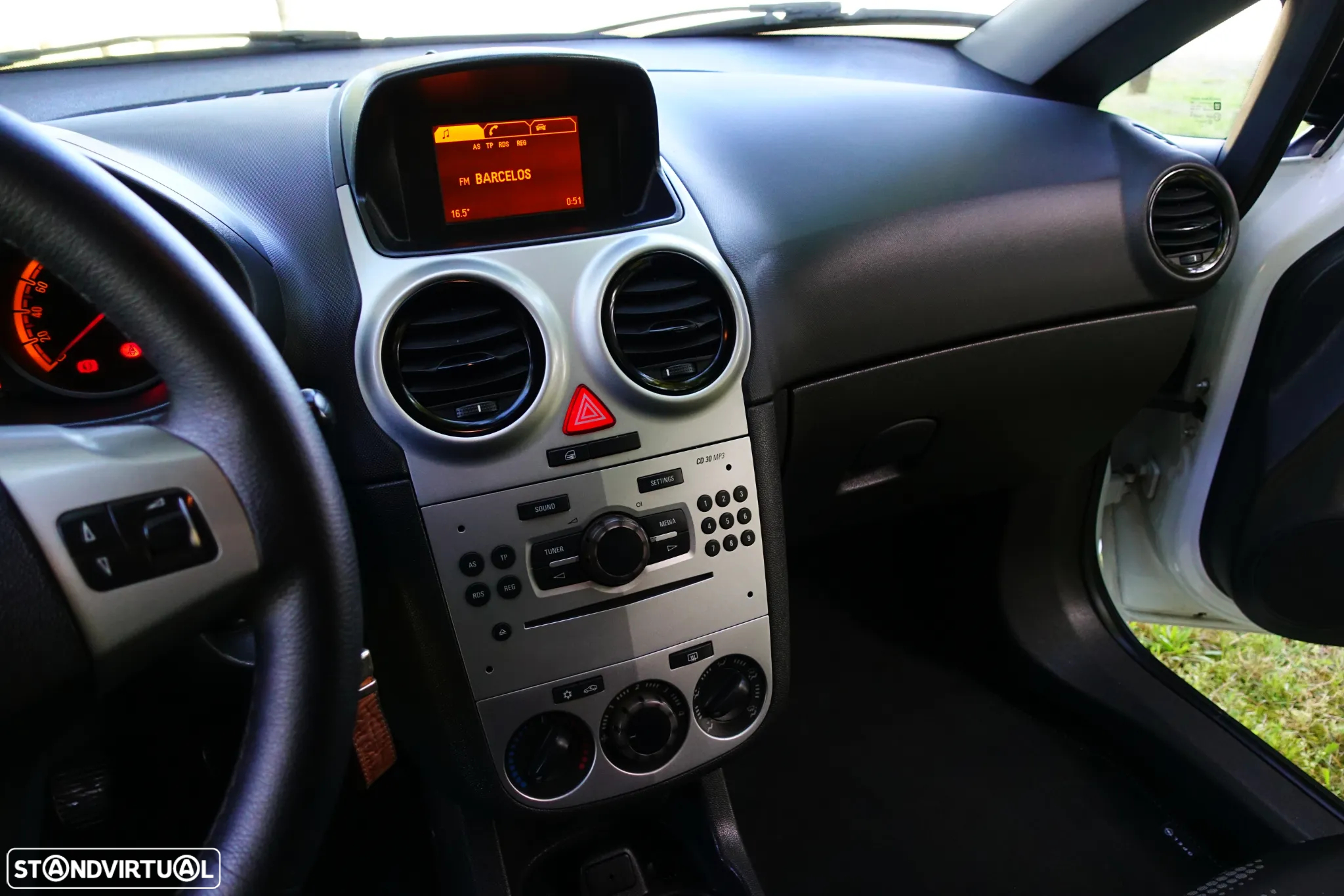 Opel CORSA - 28