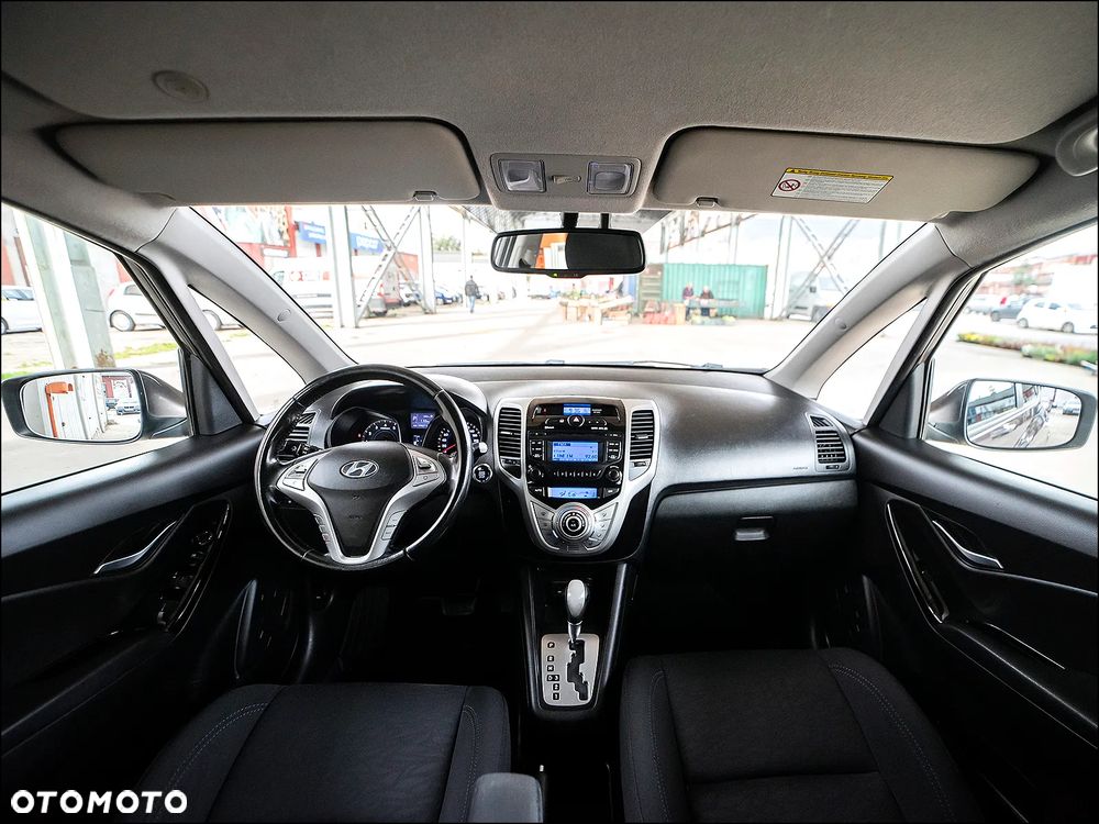Hyundai ix20 - 16