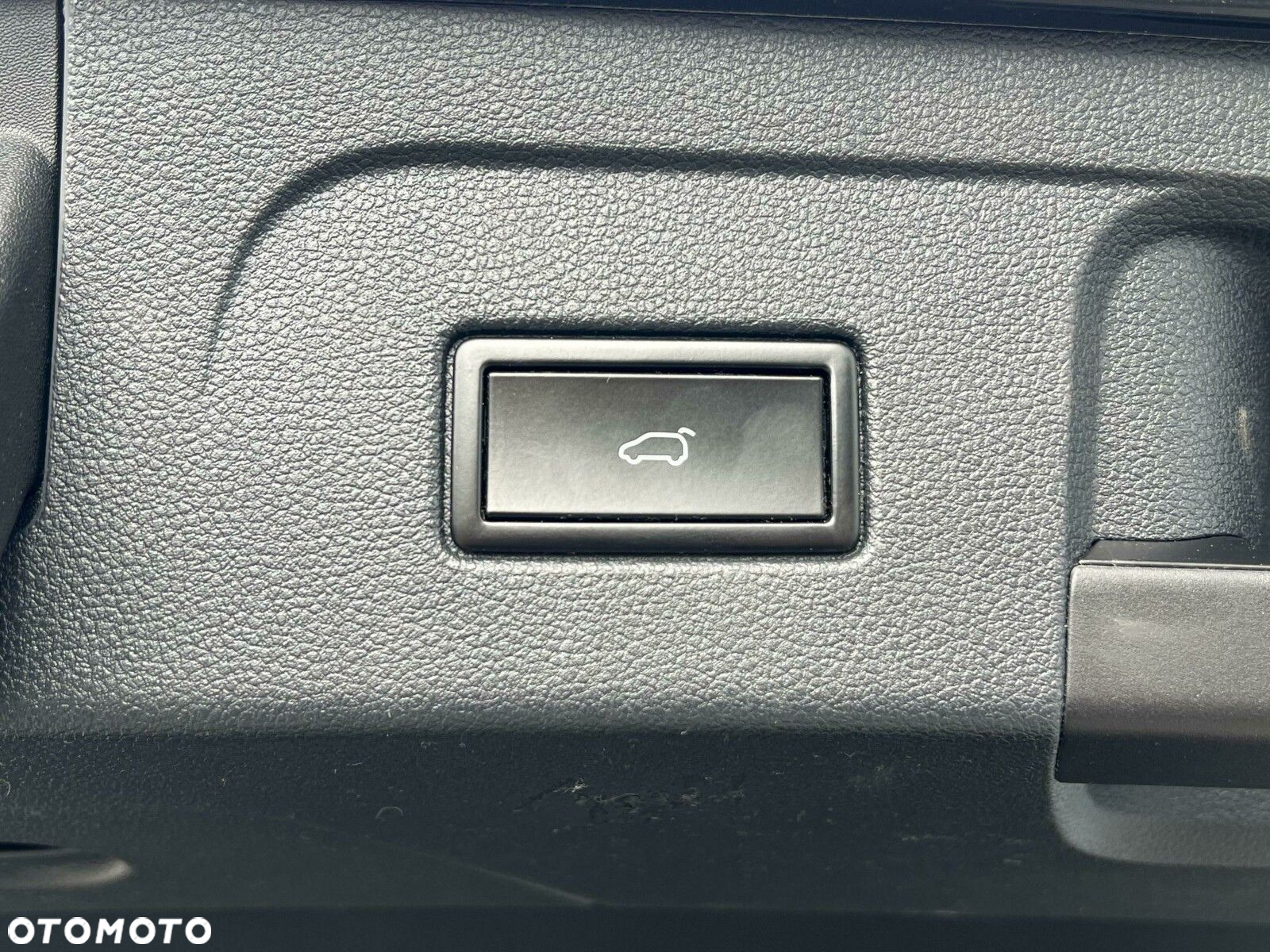 Volkswagen Touran - 22