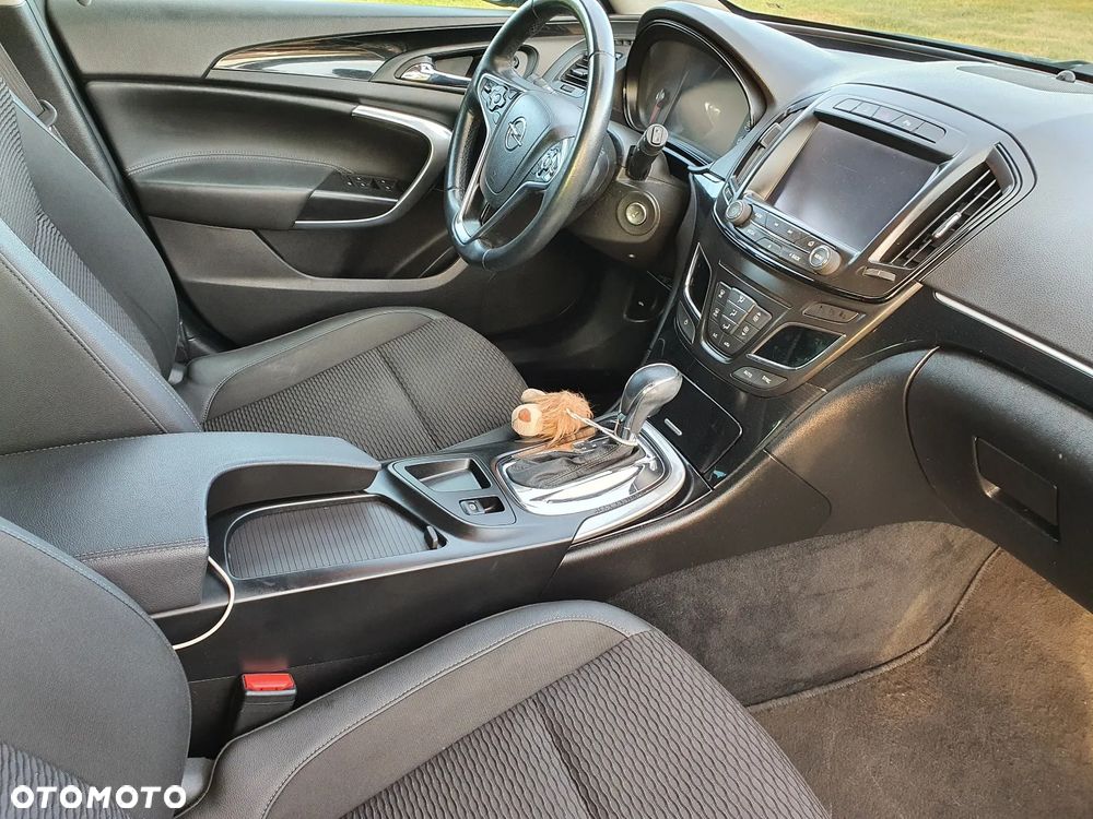 Opel Insignia CT 2.0 CDTI - 10