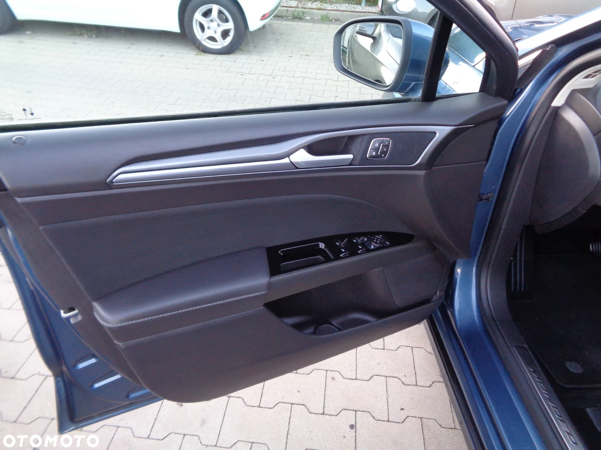 Ford Mondeo - 11