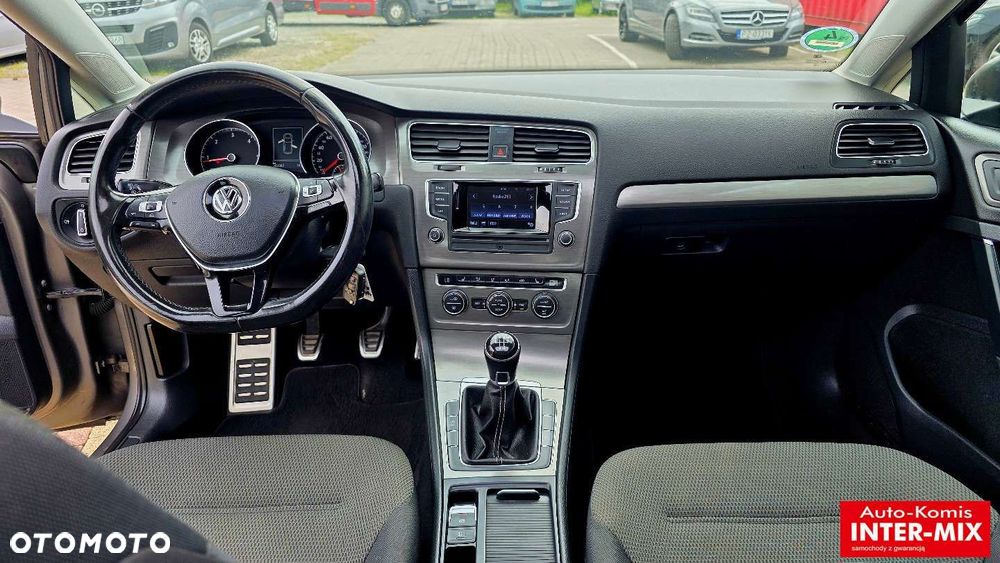 Volkswagen Golf - 30