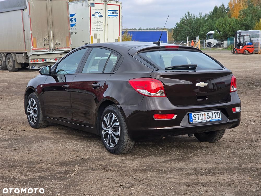 Chevrolet Cruze - 7