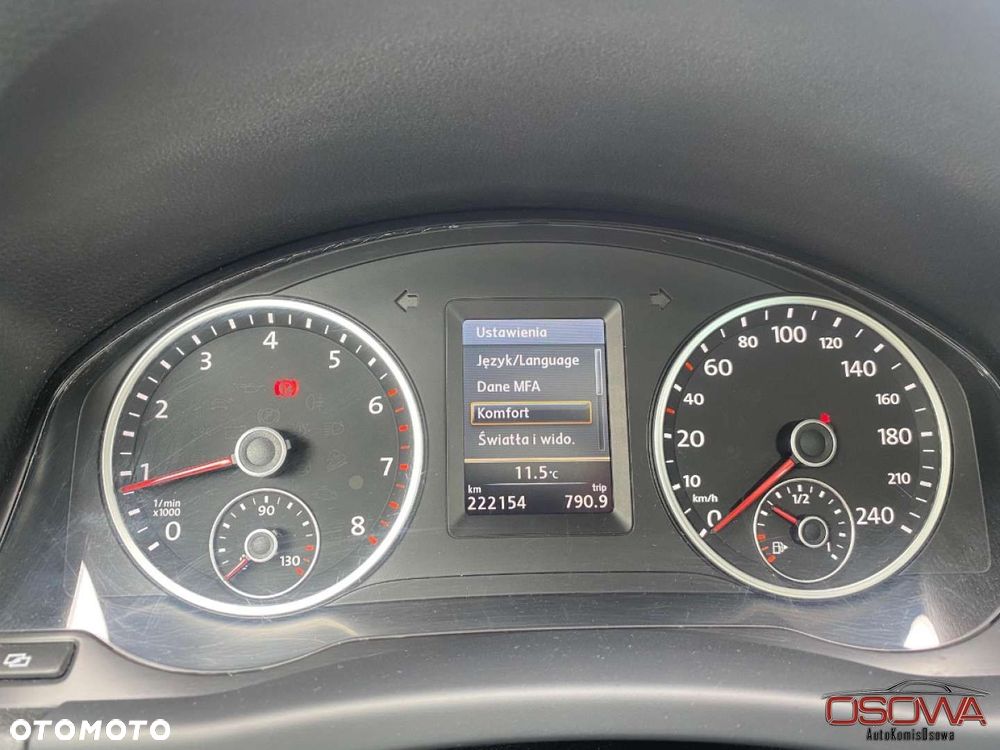 Volkswagen Tiguan - 31