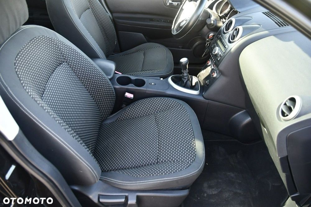 Nissan Qashqai+2 - 19