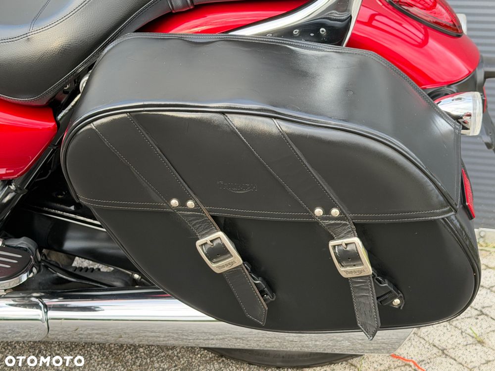 Triumph Thunderbird - 19