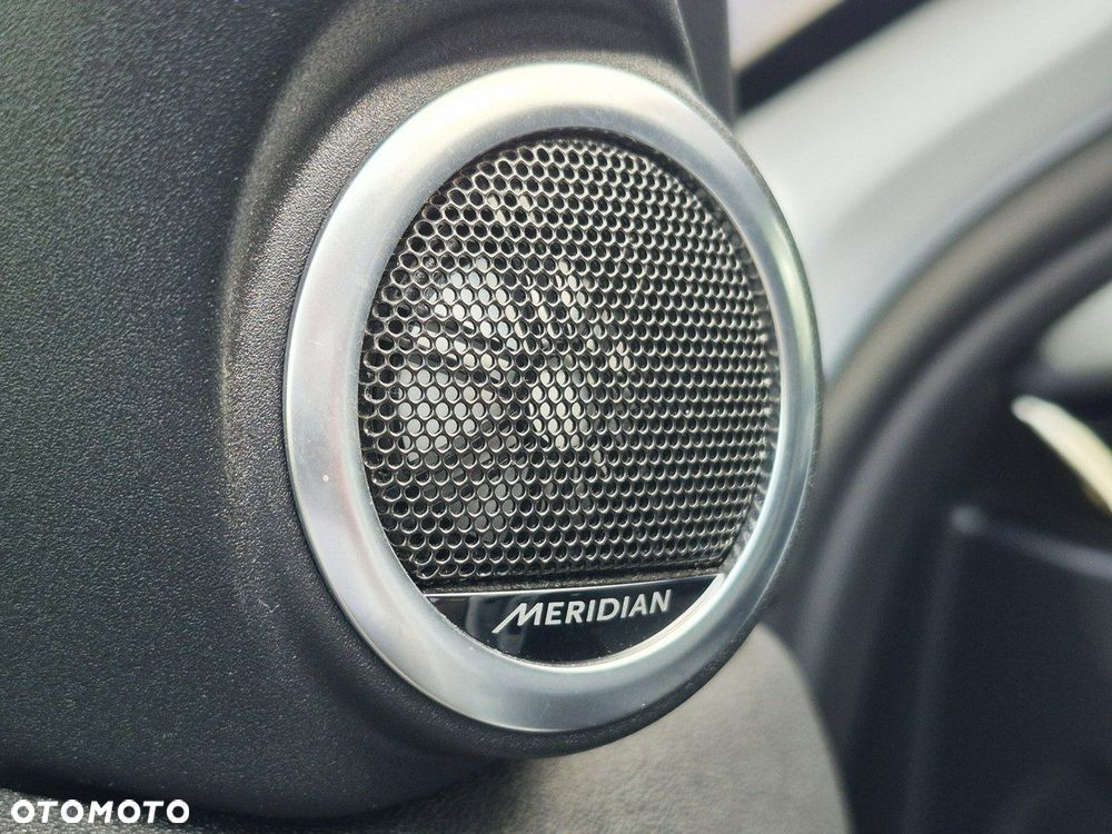 Land Rover Range Rover Evoque - 21