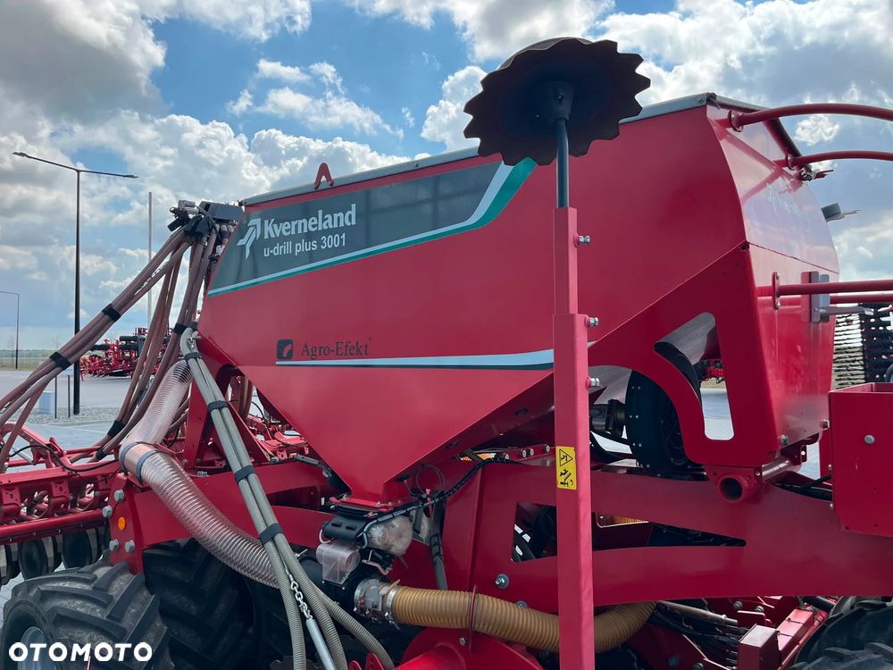 Kverneland U-DRILL PLUS 3001 - 35