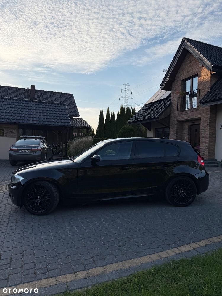 BMW Seria 1 123d - 4