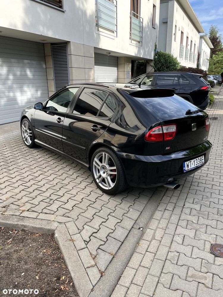 Seat Leon 1.8T Cupra R - 1