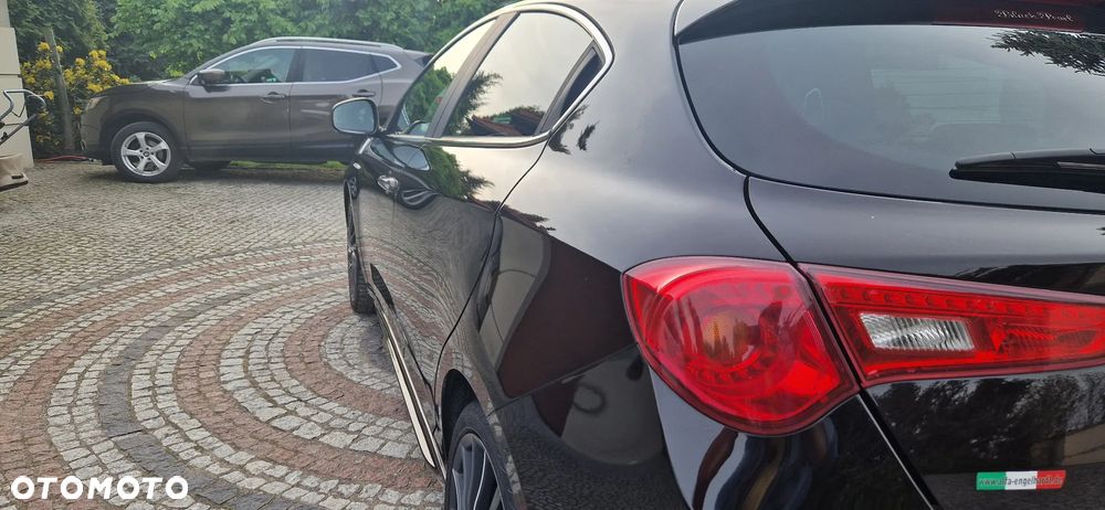 Alfa Romeo Giulietta 1750 TBi Veloce S TCT - 10