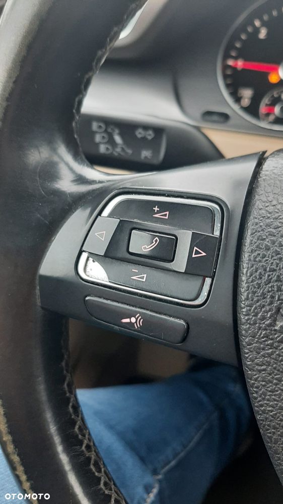 Volkswagen Passat 2.0 TDI Comfortline - 20