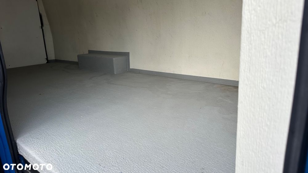 Iveco 35s18 Max / Chłodnia / Mroźnia / Salon RP - 9