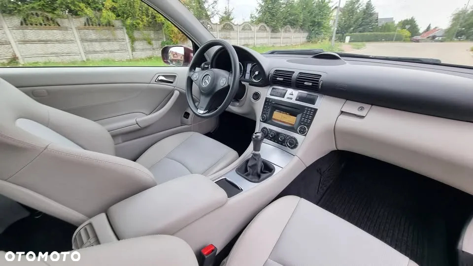 Mercedes-Benz CLC - 16
