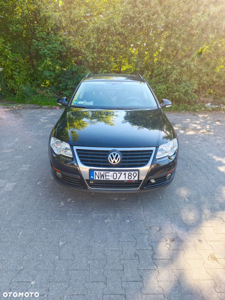Volkswagen Passat 2.0 TDI Individual - 6