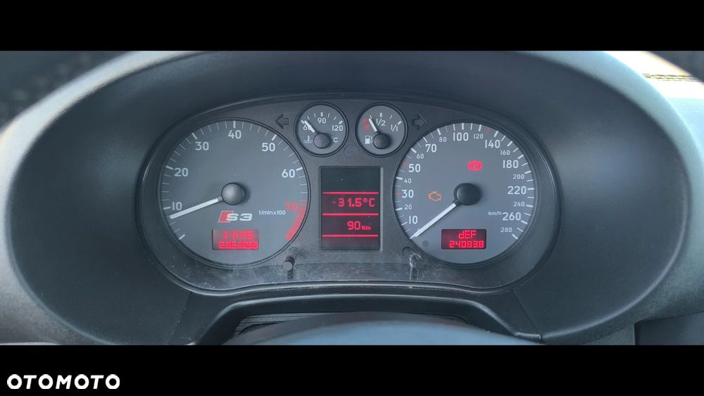 Audi S3 ver-standard - 12