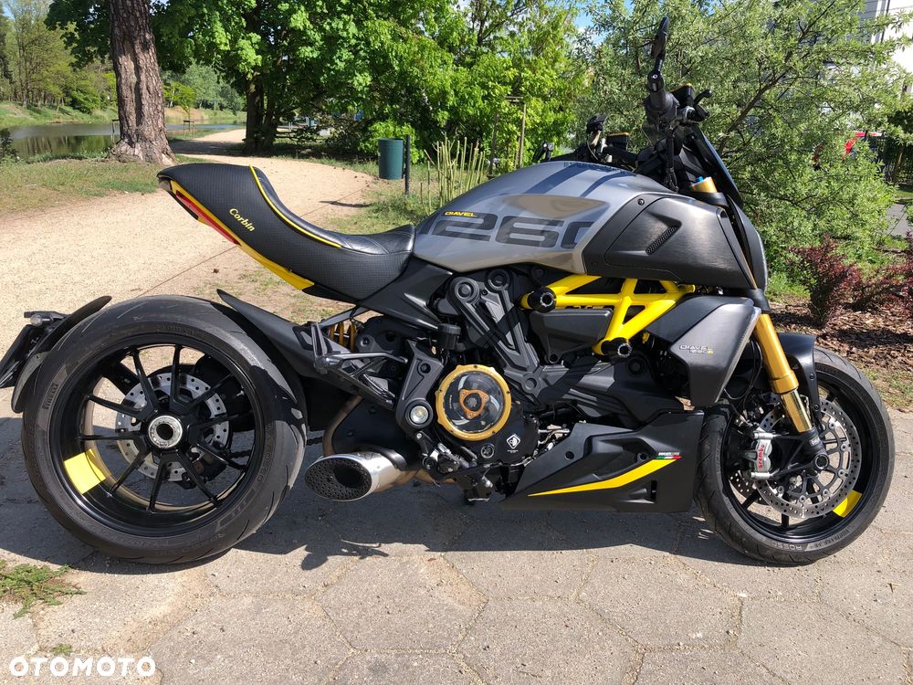 Ducati Diavel - 30