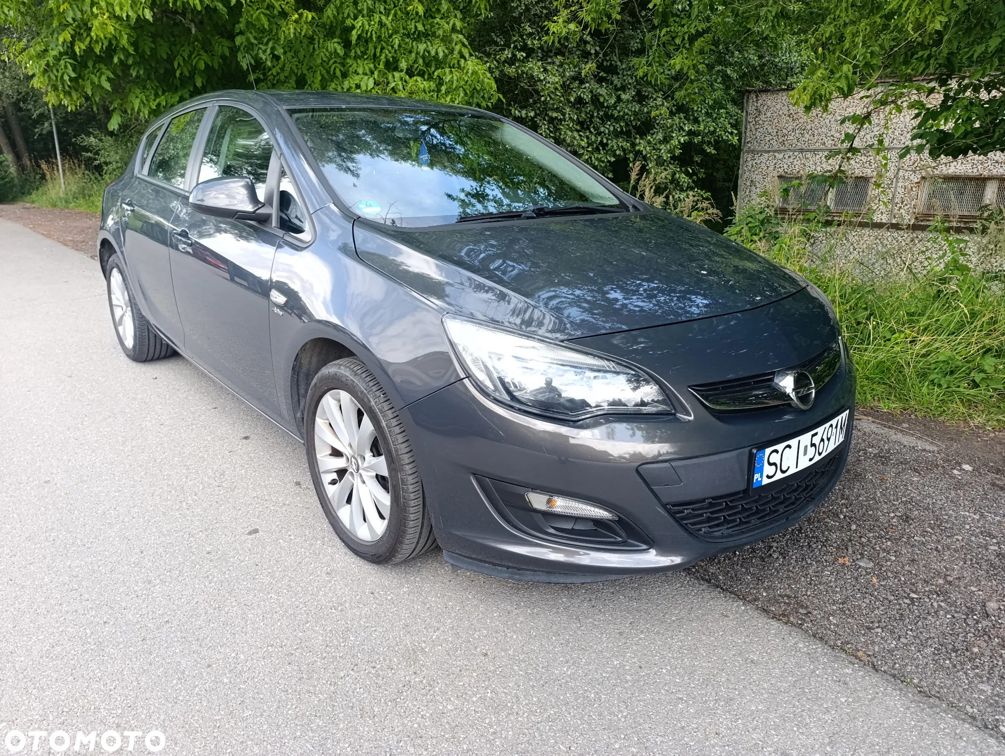 Opel Astra 1.4 Turbo Exklusiv - 4