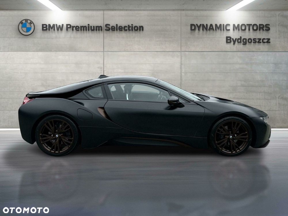 BMW i8 - 8