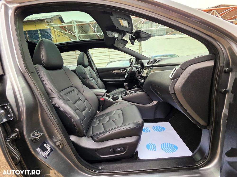 Nissan Qashqai 1.6 DCI TEKNA+ - 14