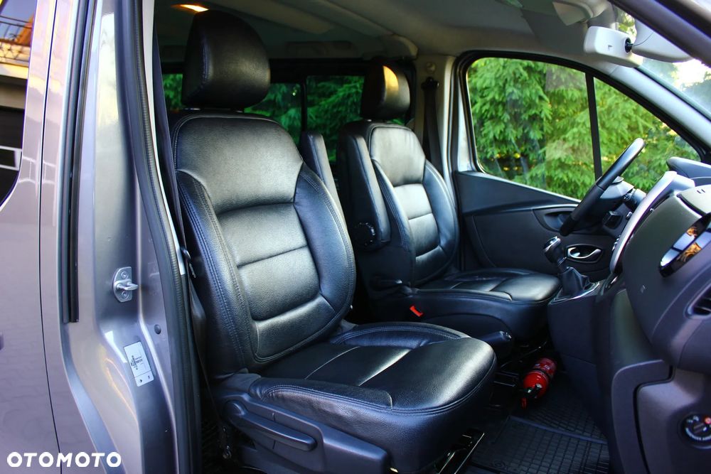 Renault Trafic 2.0 dCi - 38