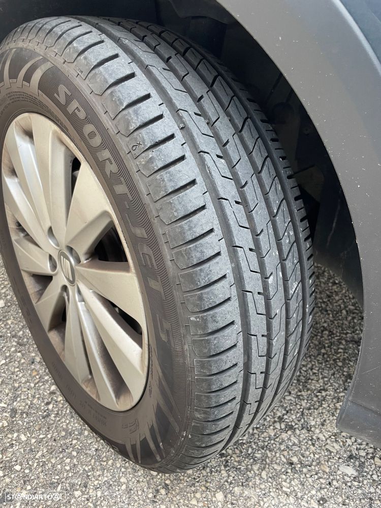 SEAT Arona 1.0 TSI Style - 6