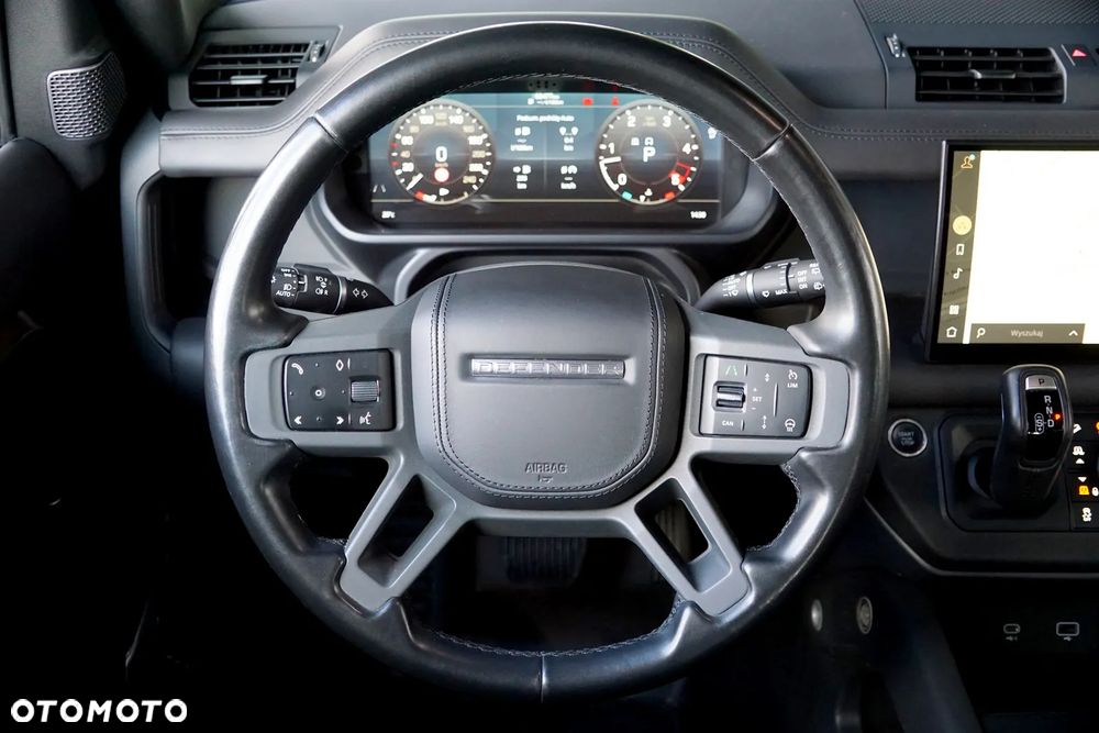 Land Rover Defender 3.0 D300 mHEV X-Dynamic HSE - 30