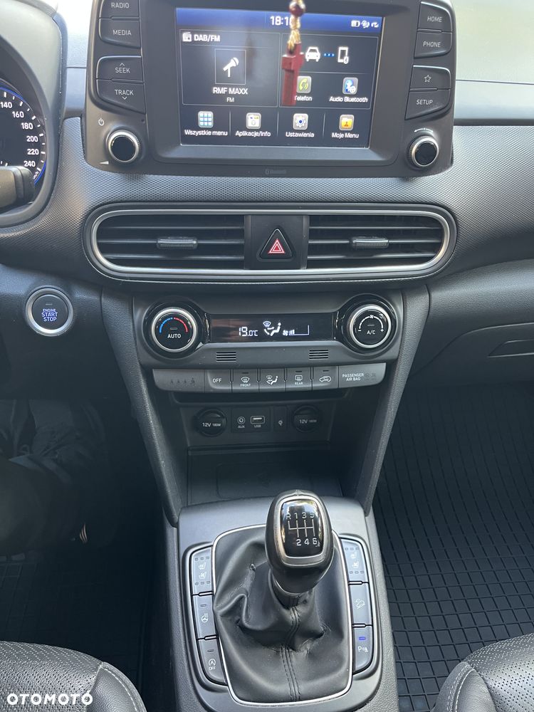 Hyundai Kona - 33