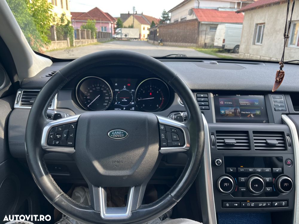Land Rover Discovery 2.0 L TD4 HSE - 6