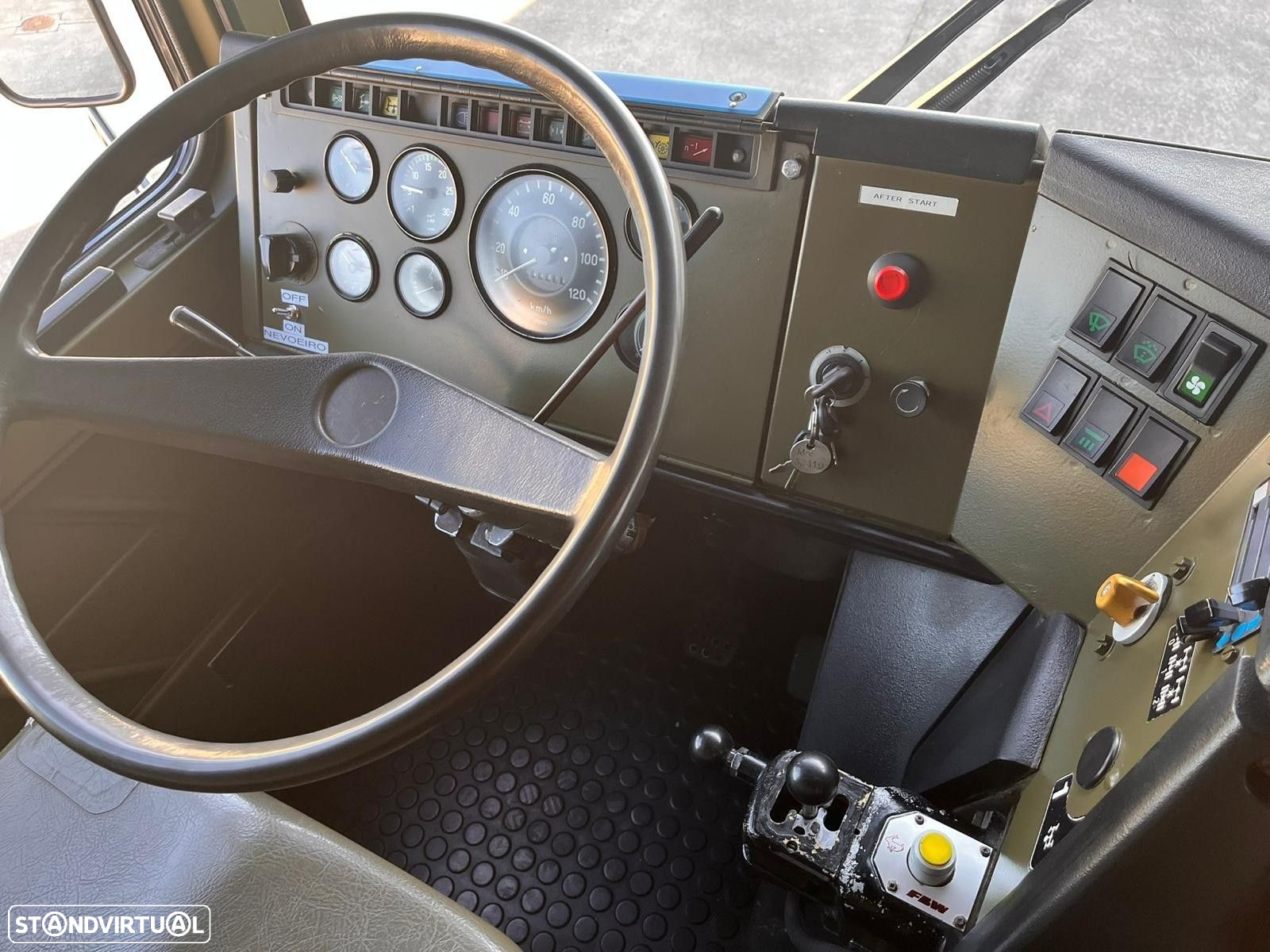 Saurer 6DM 4X4 4x4 - 23